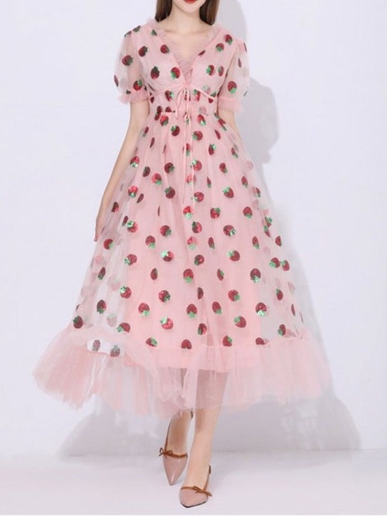 Dresses & Skirts - Strawberry Sequin Midi Dress